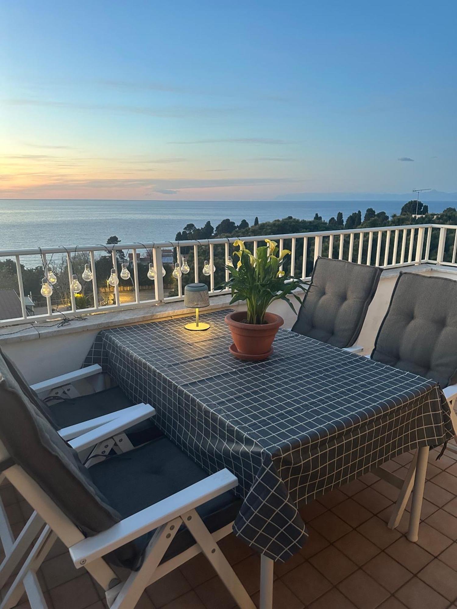 Apartment With Sea View Tropea Exteriör bild