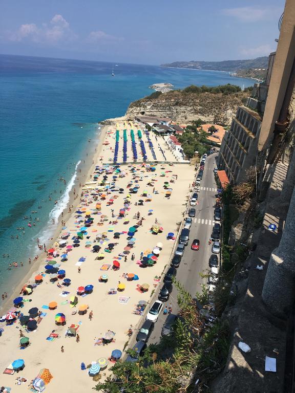 Apartment With Sea View Tropea Exteriör bild
