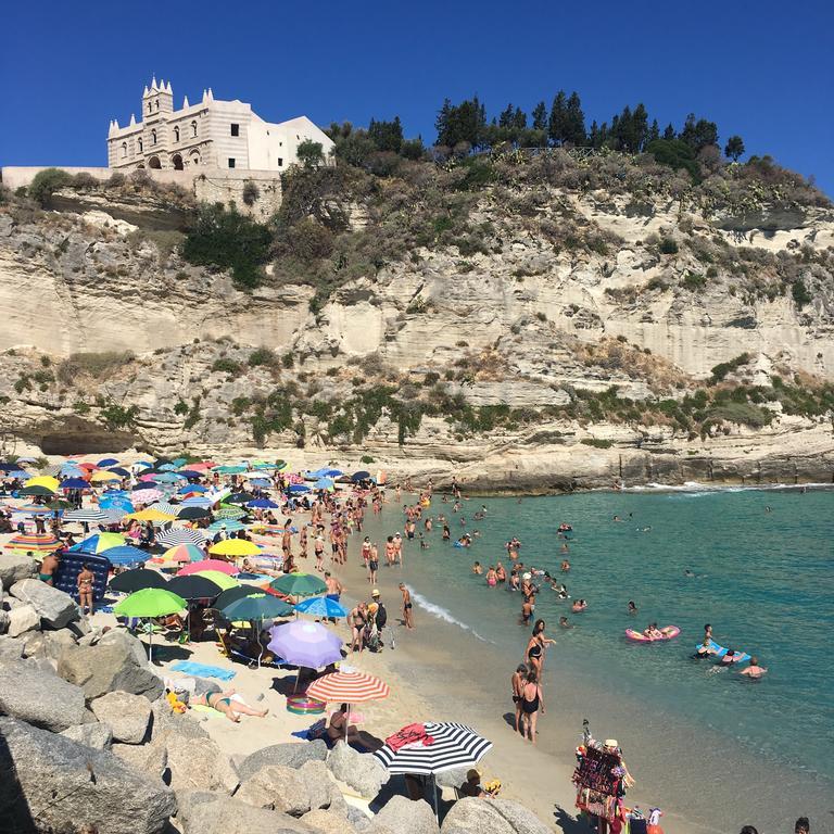 Apartment With Sea View Tropea Exteriör bild